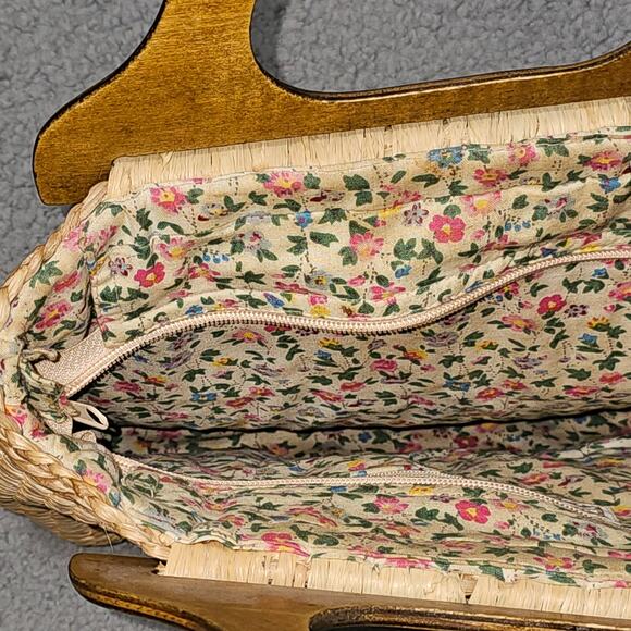 Vintage Cappelli Straw Handbag Wood Handles Floral Lined Woven Purse Cottagecore - Picture 8 of 11